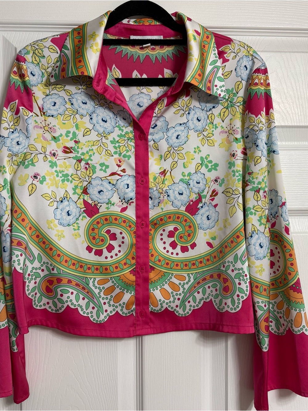 Women's Fuchsia Floral Paisley Button-Front Shirt
